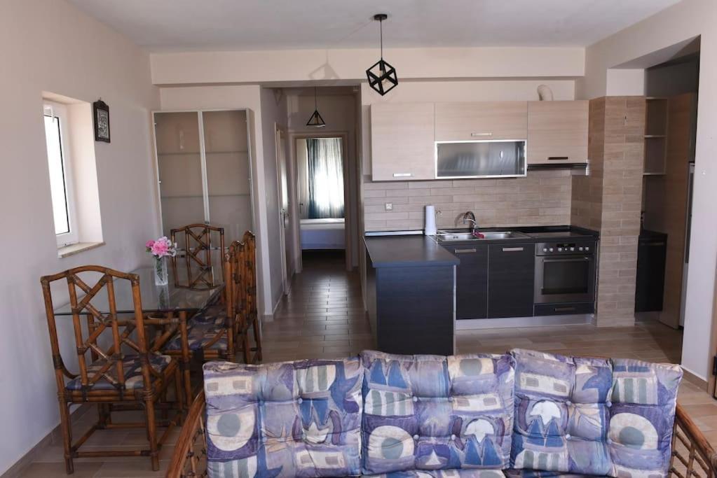 Katerina Luxury Suites Elia  Exteriör bild