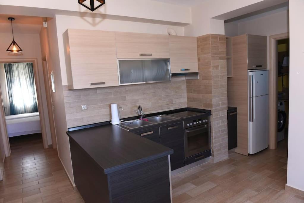 Katerina Luxury Suites Elia  Exteriör bild